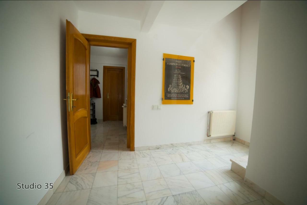 Studio 35 Buşteni Extérieur photo